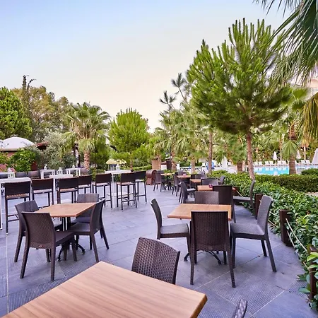 Otel Maya World Side 4*