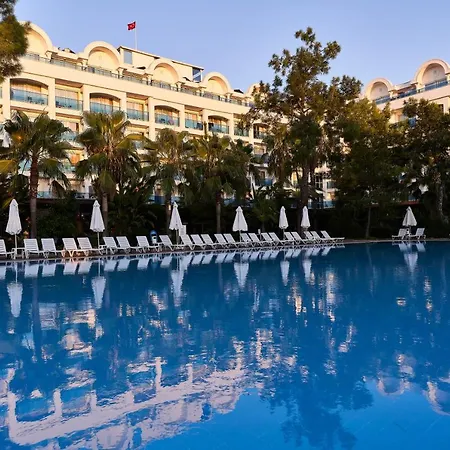 Maya World Side Hotel